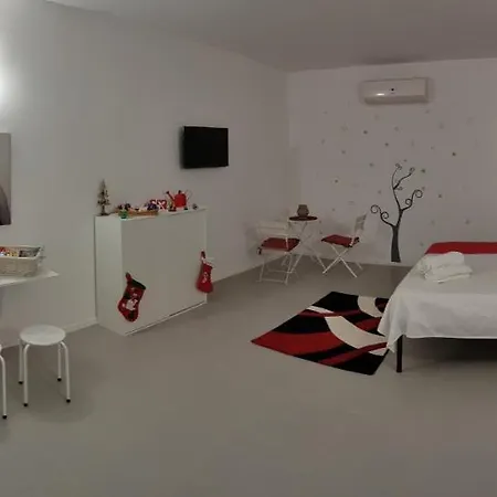 La Staccionata Bianca Bed & Breakfast 3*